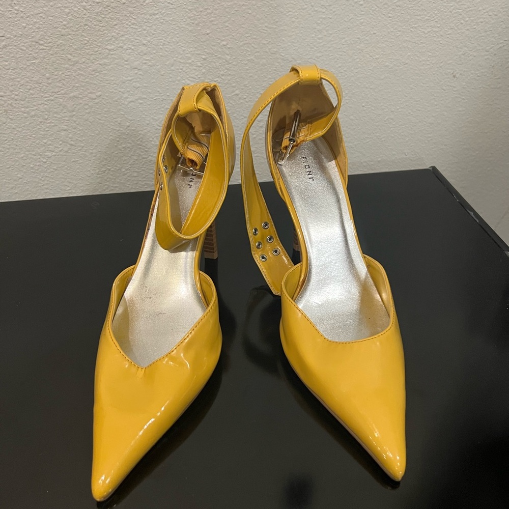 Yellow Patent Leather Women's Shoes